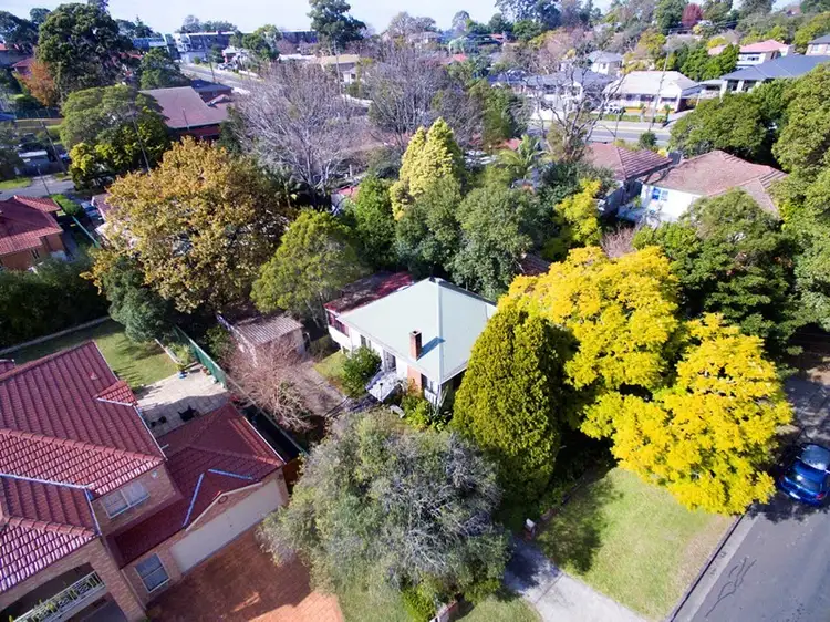 Fifth view of Homely house listing, 2 Dallwood Avenue, Epping NSW 2121