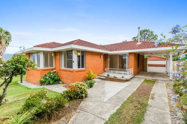 51 Lakelands Drive, Dapto NSW 2530