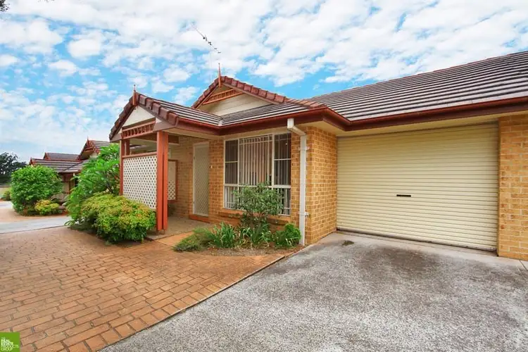 3/10 Mackie Street, Coniston NSW 2500