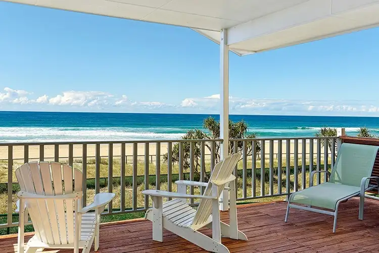 454 The Esplanade, Palm Beach QLD 4221