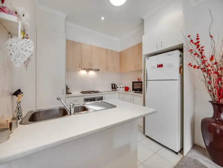 Second view of Homely unit listing, 4/1 Tower Avenue, Frankston VIC 3199