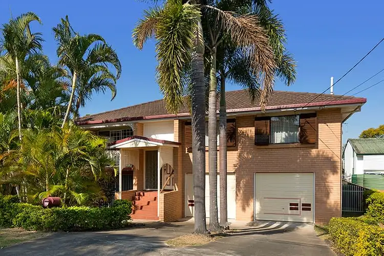 9 Avocado Street, Macgregor QLD 4109