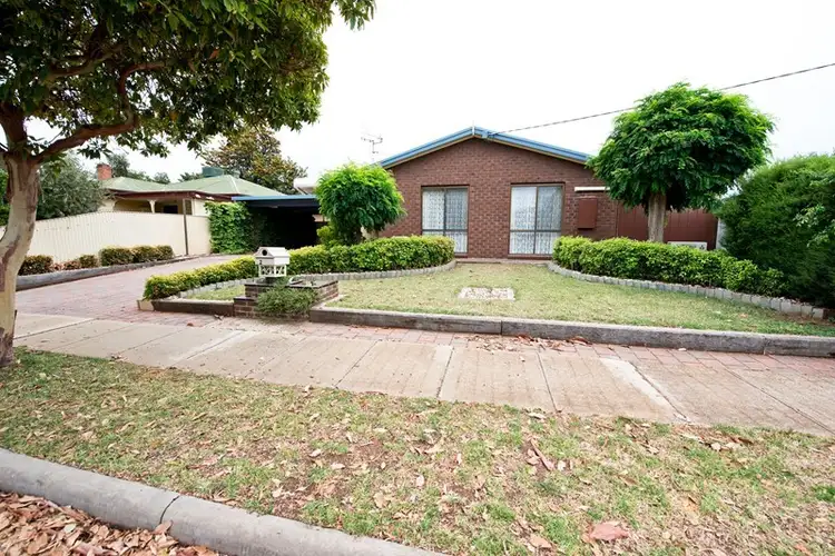 2 Donnington Street, Swan Hill VIC 3585