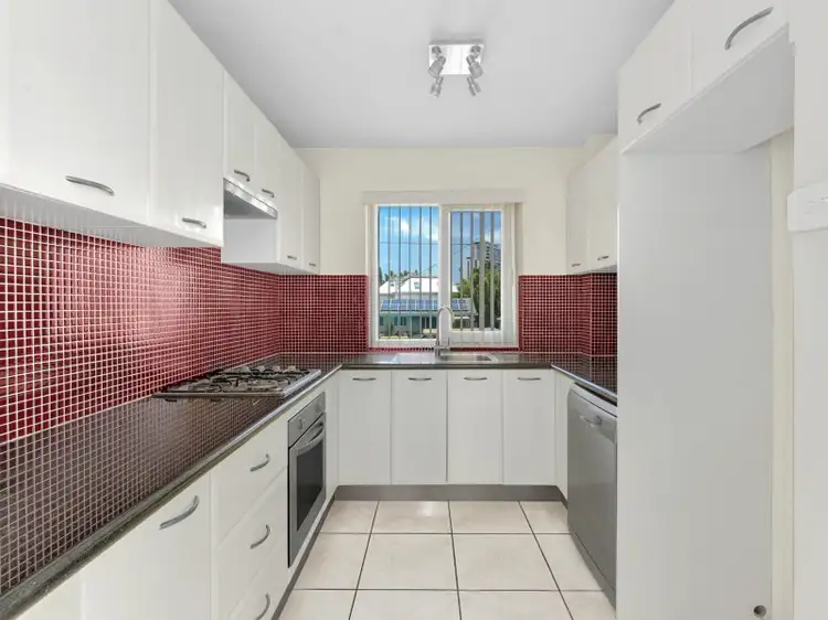 1/28 Riverview Terrace, Hamilton QLD 4007
