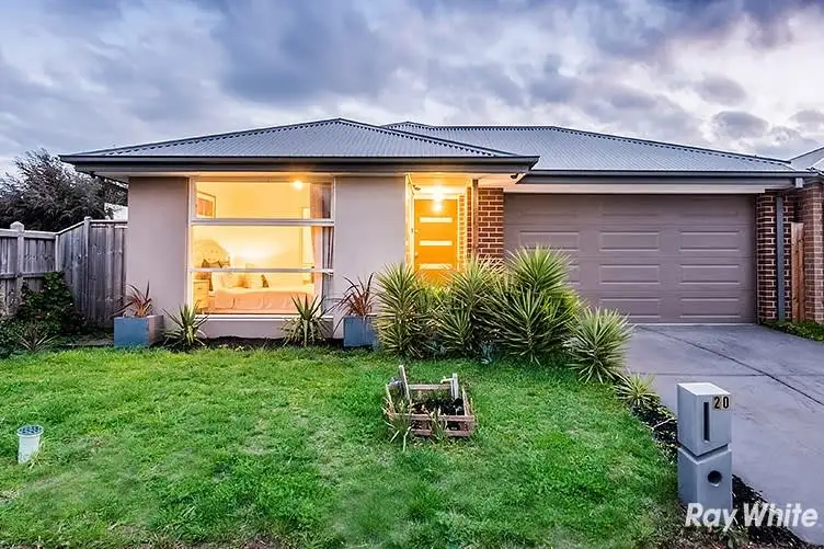 Main view of Homely house listing, 20 Copernicus Circuit, Cranbourne West VIC 3977