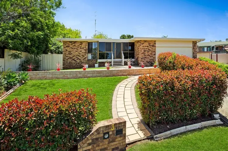 3 Mollison Court, Wilsonton QLD 4350