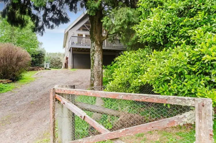 Second view of Homely house listing, 20 Victor Crescent, Robertson NSW 2577