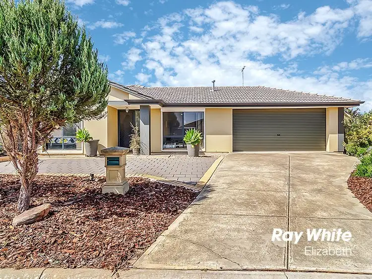 14 Jenkins Court, Craigmore SA 5114
