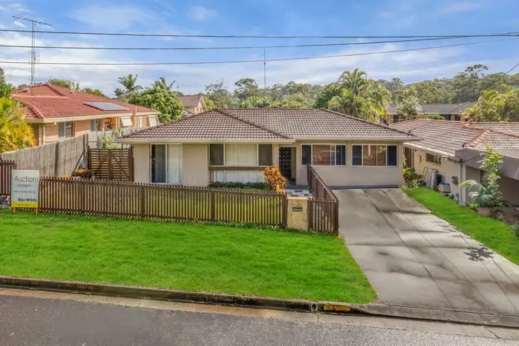5 Wallace Street, Southport QLD 4215