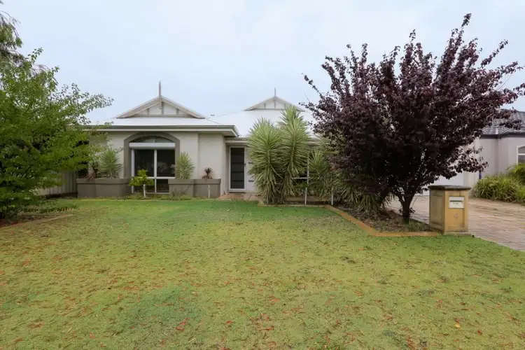 Fifth view of Homely house listing, 4 Tipperary Bend, Canning Vale WA 6155