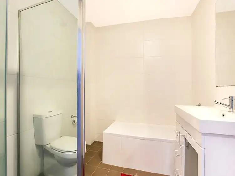 Sixth view of Homely unit listing, 33/10-18 Robertson Street, Sutherland NSW 2232