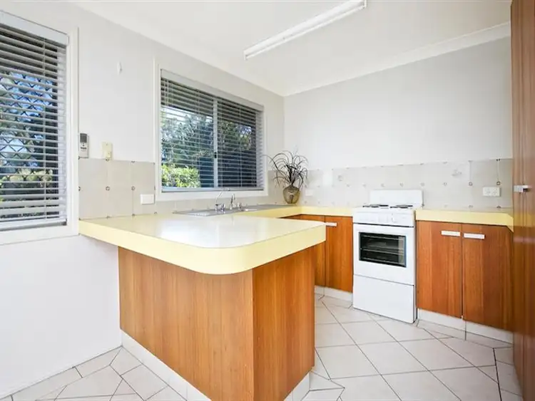 Fourth view of Homely unit listing, 1/10 Hollywell Road, Biggera Waters QLD 4216