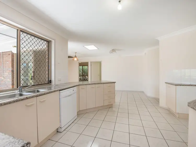 Seventh view of Homely house listing, 10 Margo Court, Mount Warren Park QLD 4207