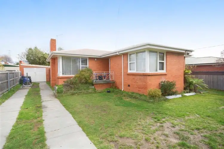 12 Chestnut Road, Youngtown TAS 7249