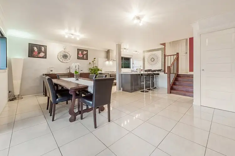 Fifth view of Homely house listing, 17 Kirkbride Way, Craigieburn VIC 3064