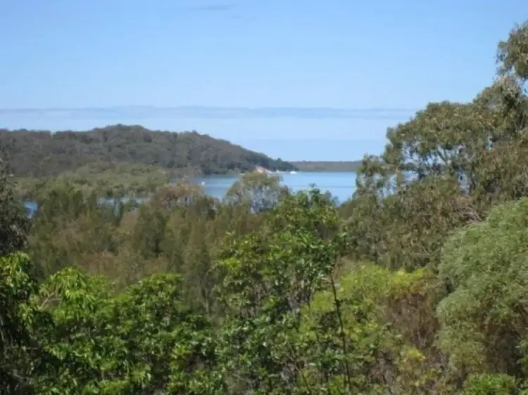 46 Crescent Drive, Russell Island QLD 4184