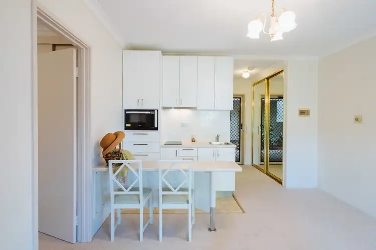 Fifth view of Homely apartment listing, 133/7 Harman Road, Sorrento WA 6020