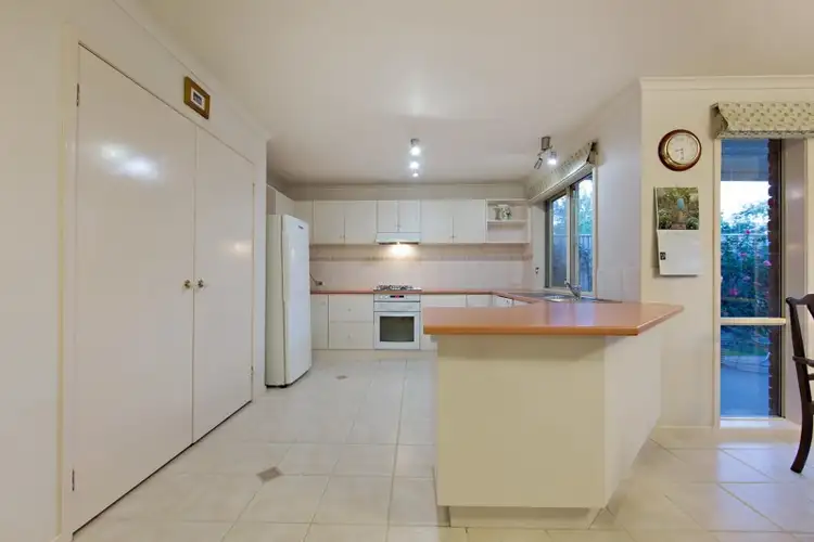 Sixth view of Homely house listing, 10 James Avenue, Highett VIC 3190