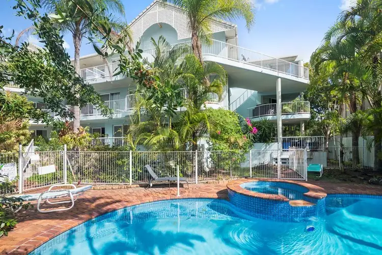 Fourth view of Homely unit listing, 2/9 Saint Kilda Avenue, Broadbeach QLD 4218