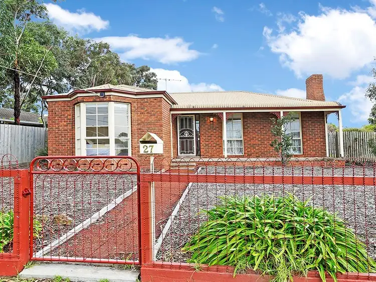 27 Gloucester Street, Grovedale VIC 3216