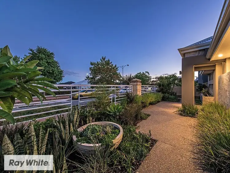 Fourth view of Homely house listing, 10 Spurwing Way, South Guildford WA 6055