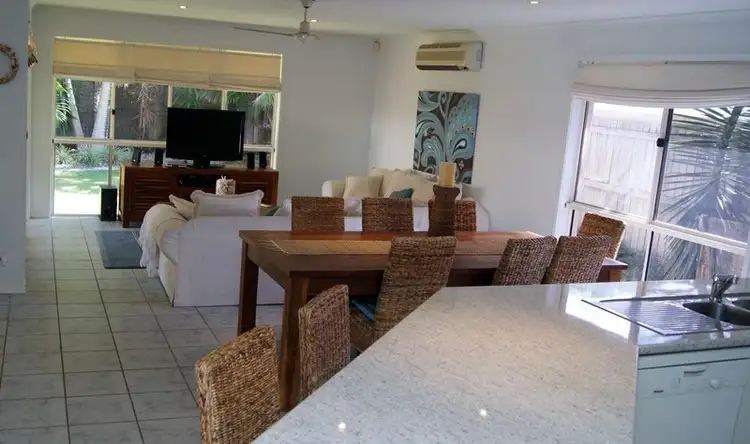 3 Friarbird Place, Twin Waters QLD 4564