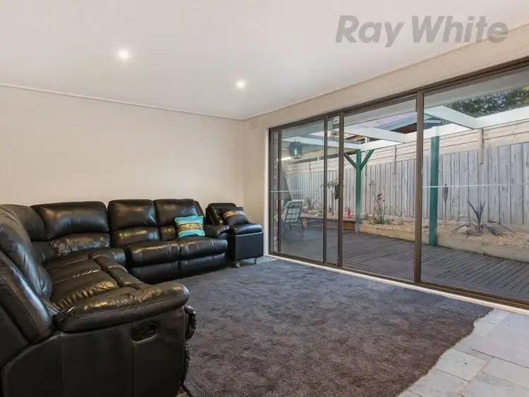 Sixth view of Homely house listing, 15 Yuluma Court, Frankston VIC 3199