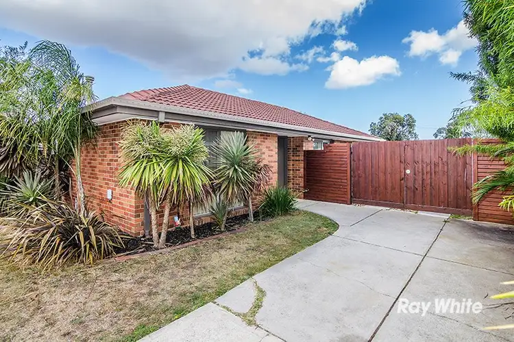 5 Jindalee Gardens, Cranbourne West VIC 3977
