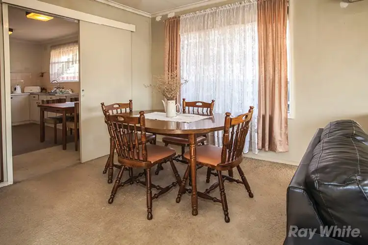 Third view of Homely house listing, 8 Sunrise Drive, Mulgrave VIC 3170