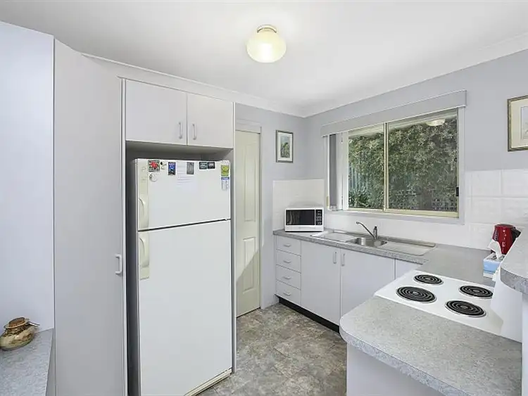 Fourth view of Homely house listing, 210 Lakedge Avenue, Berkeley Vale NSW 2261