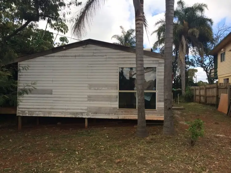 4 Pharlap Street, Russell Island QLD 4184