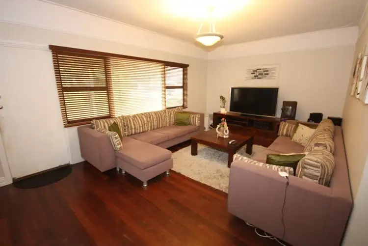 14 Law Street, Morley WA 6062