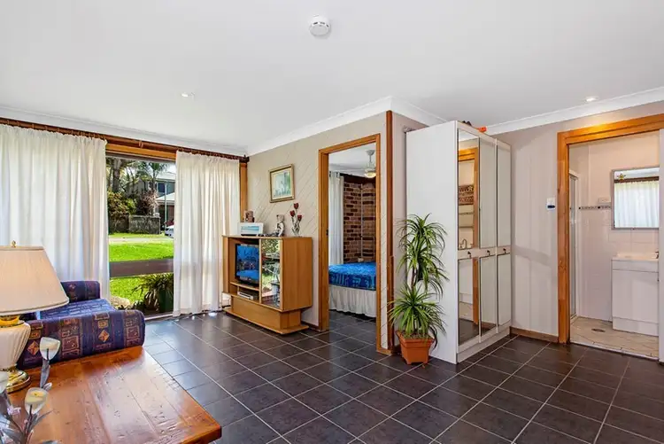 Sixth view of Homely house listing, 18 Kuburra Road, Erina NSW 2250