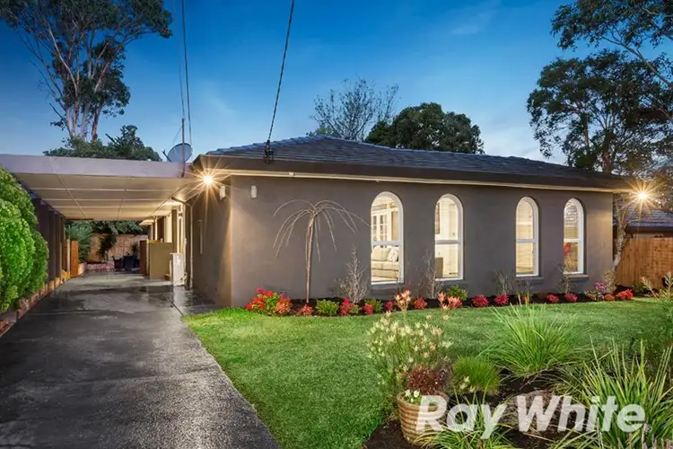 22 Aminya Crescent, Yallambie VIC 3085