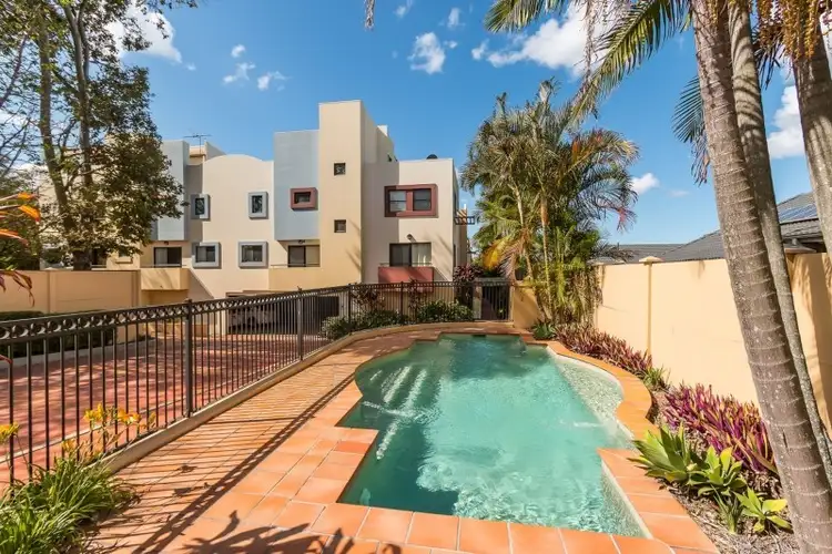 4/2200 Logan Road, Upper Mount Gravatt QLD 4122
