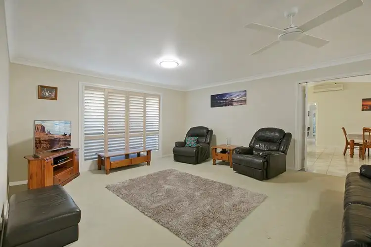 Fourth view of Homely house listing, 17 Finnegan Court, Birkdale QLD 4159