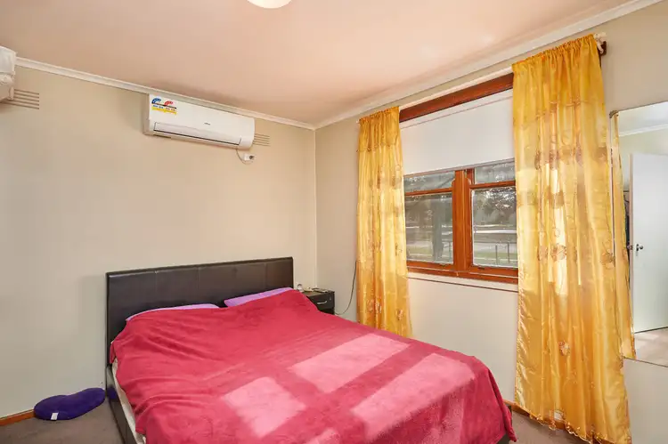 Fifth view of Homely house listing, 154 Bourke Street, Mount Austin NSW 2650