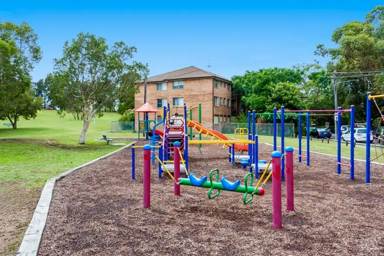 Sixth view of Homely apartment listing, 2/4 Grace Campbell Crescent, Hillsdale NSW 2036