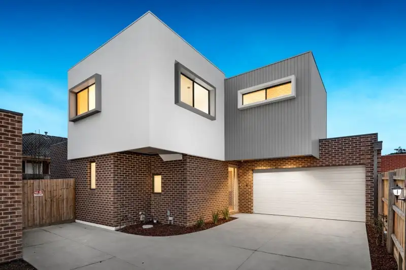 Main view of Homely townhouse listing, 4/27 Moonya Road, Carnegie VIC 3163