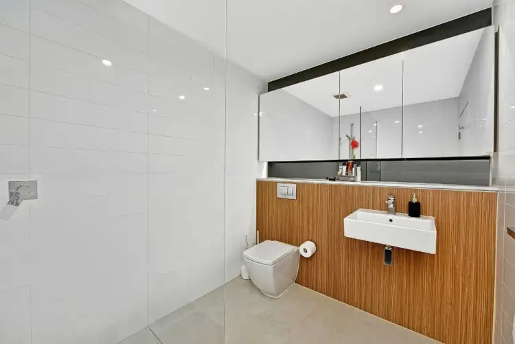 Sixth view of Homely apartment listing, 604/12 HALF Street, Wentworth Point NSW 2127
