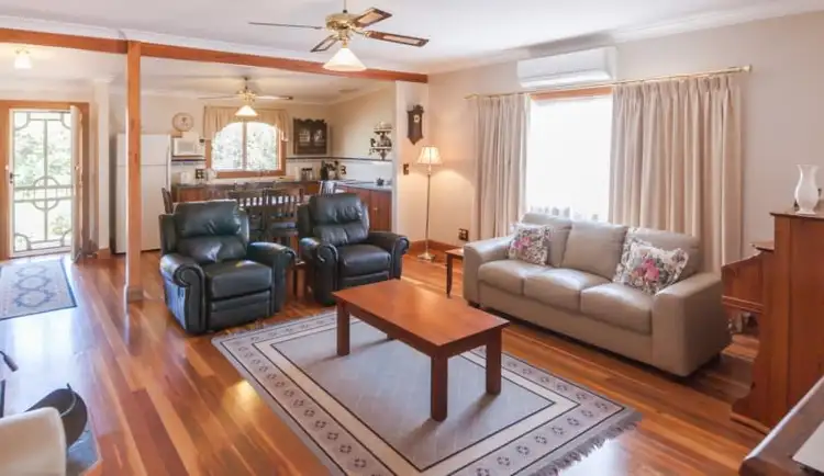 4 Glebe Avenue, Yankalilla SA 5203