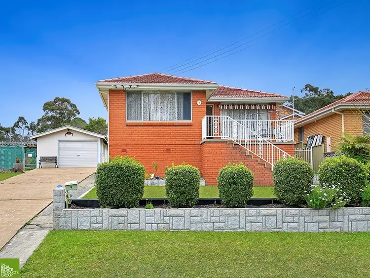 4 Gerard Avenue, Farmborough Heights NSW 2526