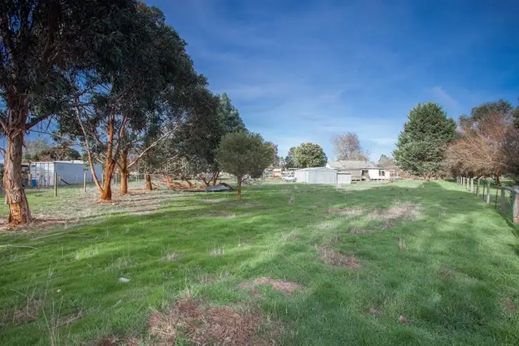 20-22 Murphy Street, Romsey VIC 3434