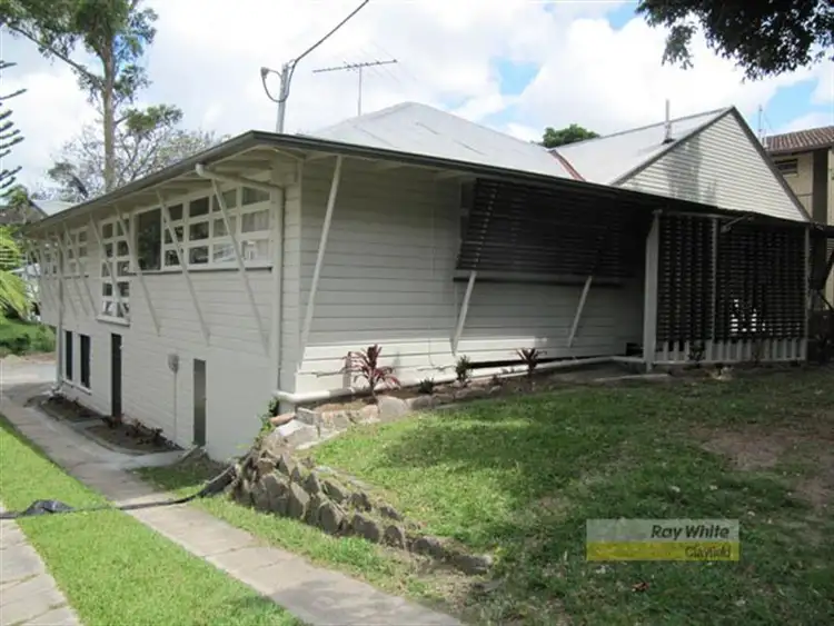 1-3/556 Sandgate Road, Clayfield QLD 4011