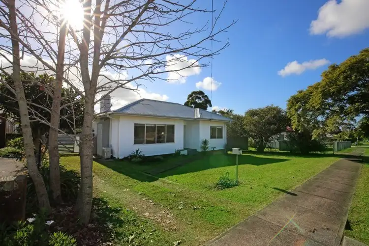 75 Jervis Street, Nowra NSW 2541