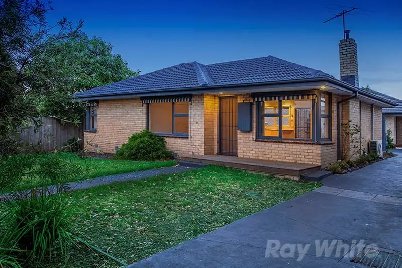 Main view of Homely unit listing, 1/6 Sunshine Street, Rowville VIC 3178