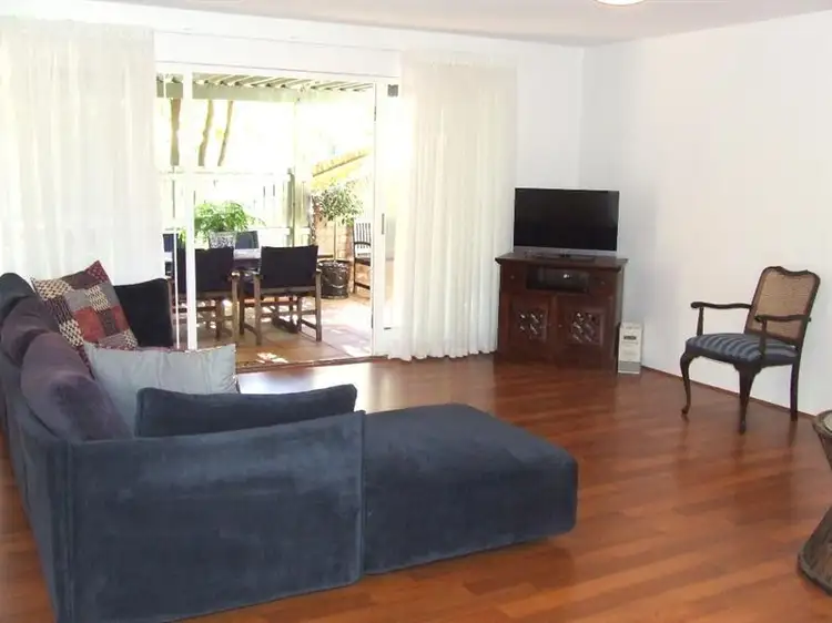 Main view of Homely unit listing, 10/136 Miskin Street, Toowong QLD 4066