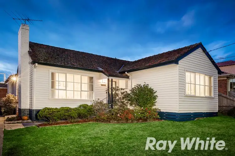 50 Edward Street, Macleod VIC 3085