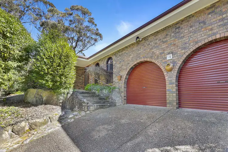 18 Cross Street, Blackheath NSW 2785
