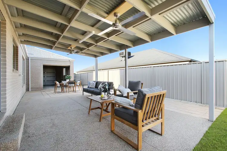 Sixth view of Homely house listing, 15 Lawson Circuit, Lavington NSW 2641